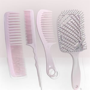 SET X3PEINES Y UN CEPILLO ANTI FRIZZ